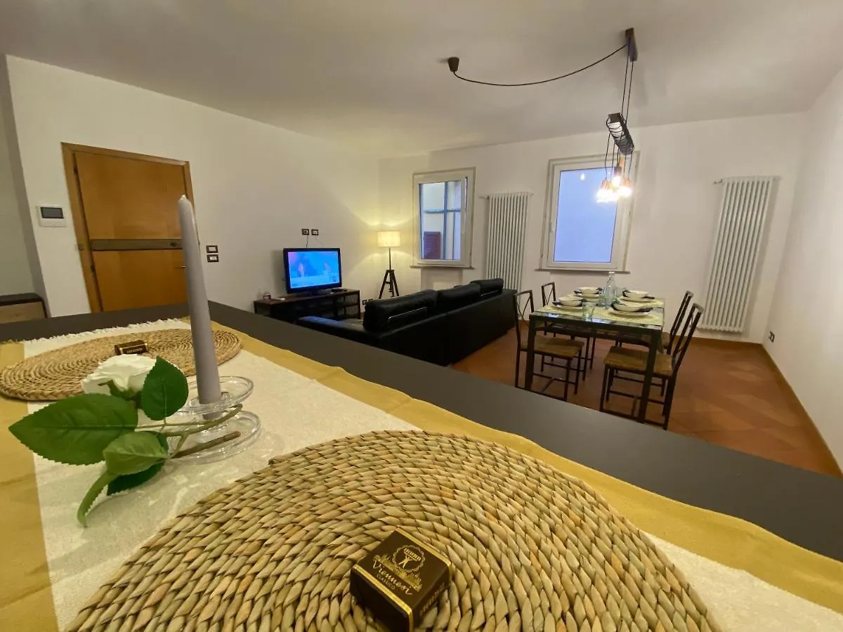 Honey Apartment
