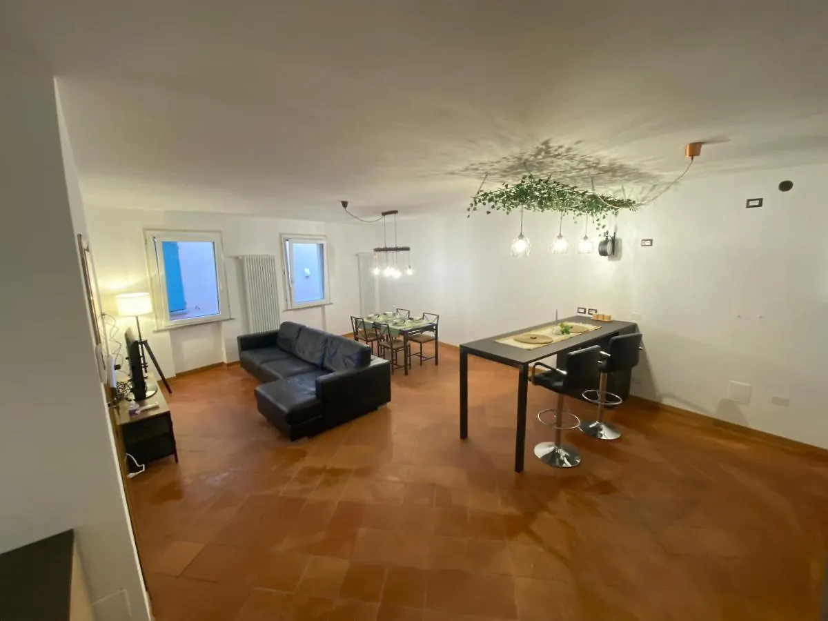 Honey Apartment