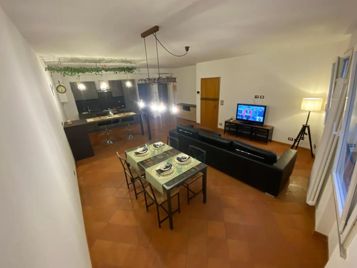 Honey Apartment إيطاليا